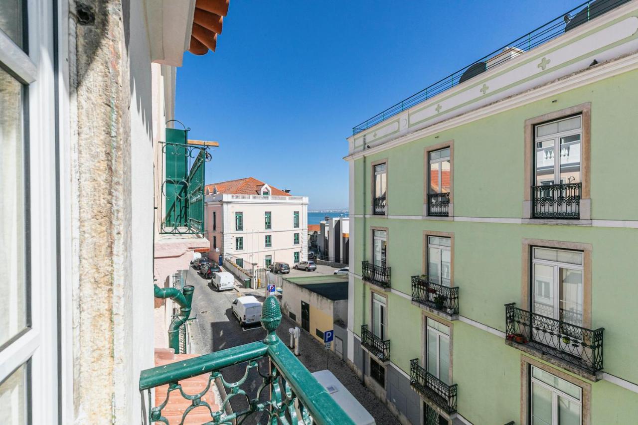 Moderno Apartamento Em Bairro Tipico Lisboeta Лісабон Екстер'єр фото