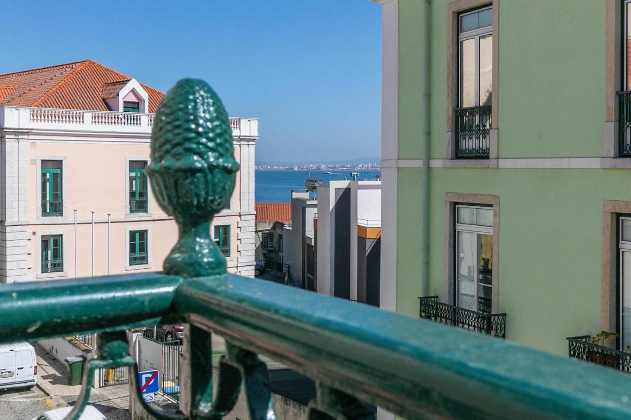 Moderno Apartamento Em Bairro Tipico Lisboeta Лісабон Екстер'єр фото